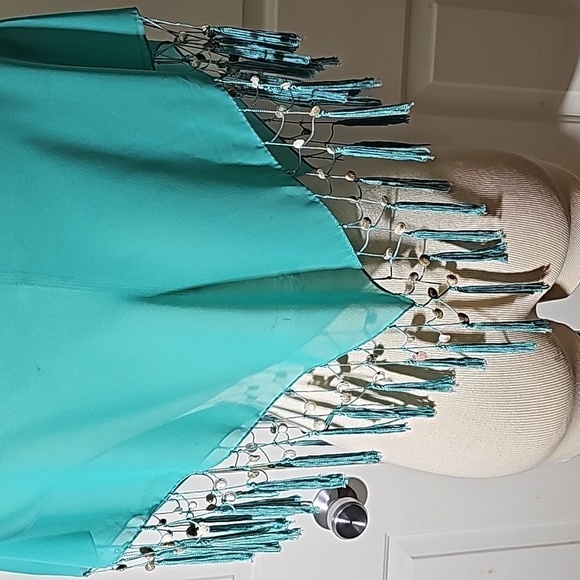 Shawl wrap, greenish blue, with lovely fringe with shells 🐚 - Picture 4 of 7